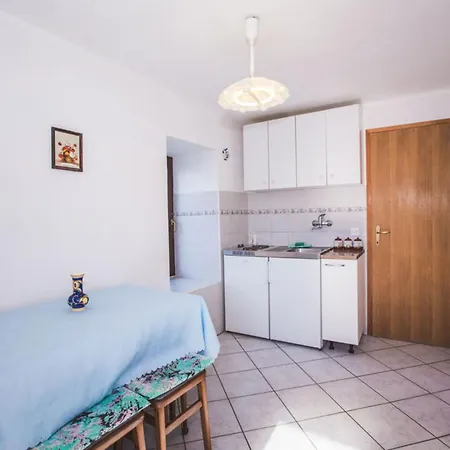 Apartmán Jug - With Balcony